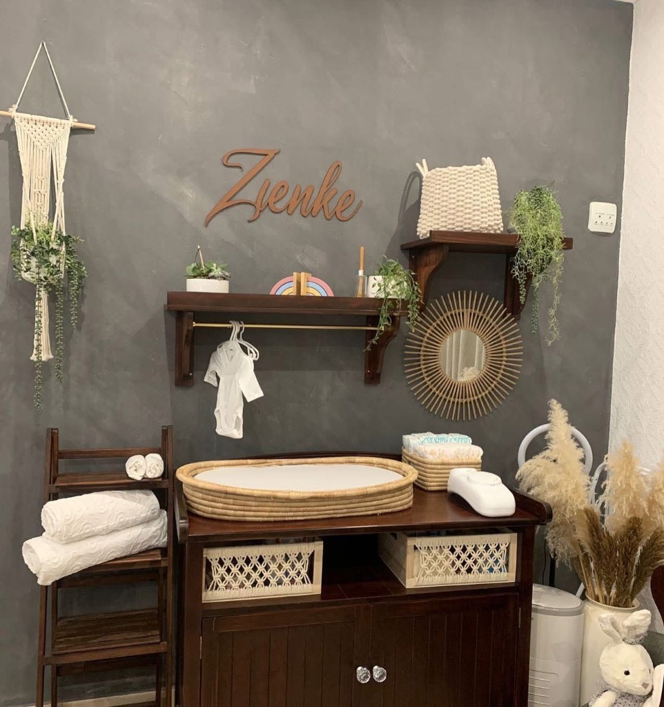 Zienke nursery sign and changing station